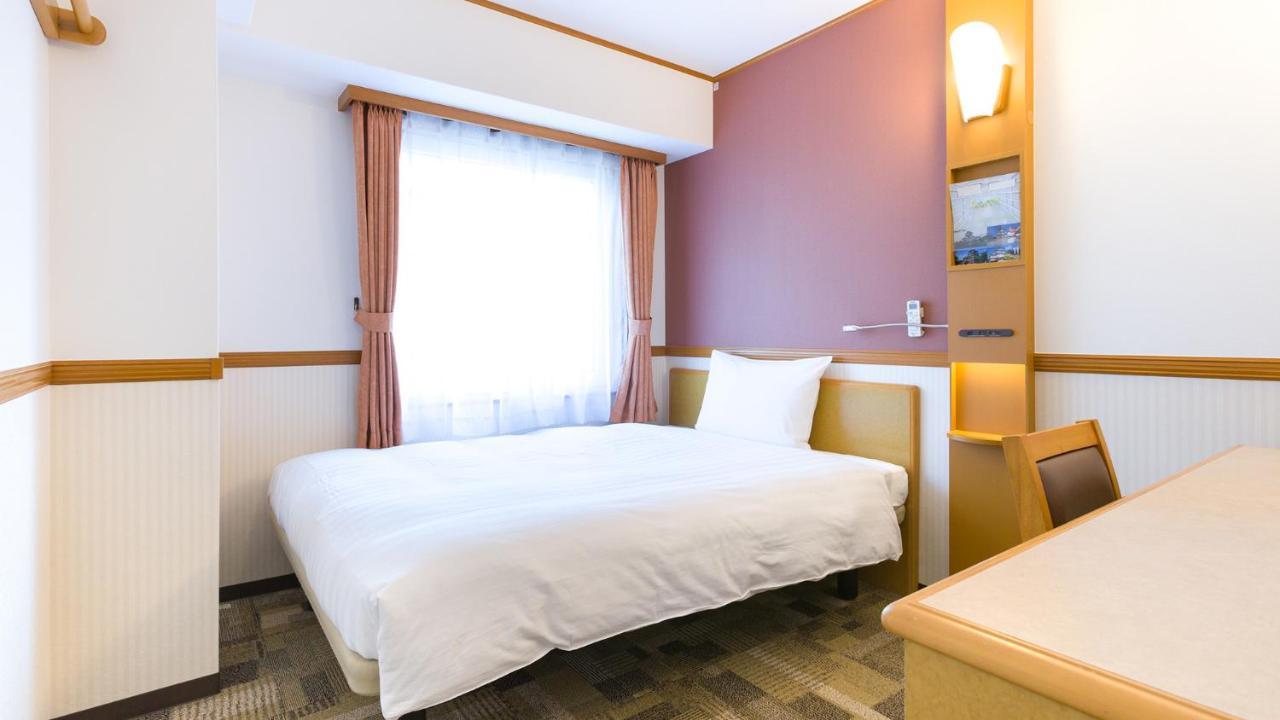 Toyoko Inn Kanazawa-Eki Higashi-Guchi Kültér fotó