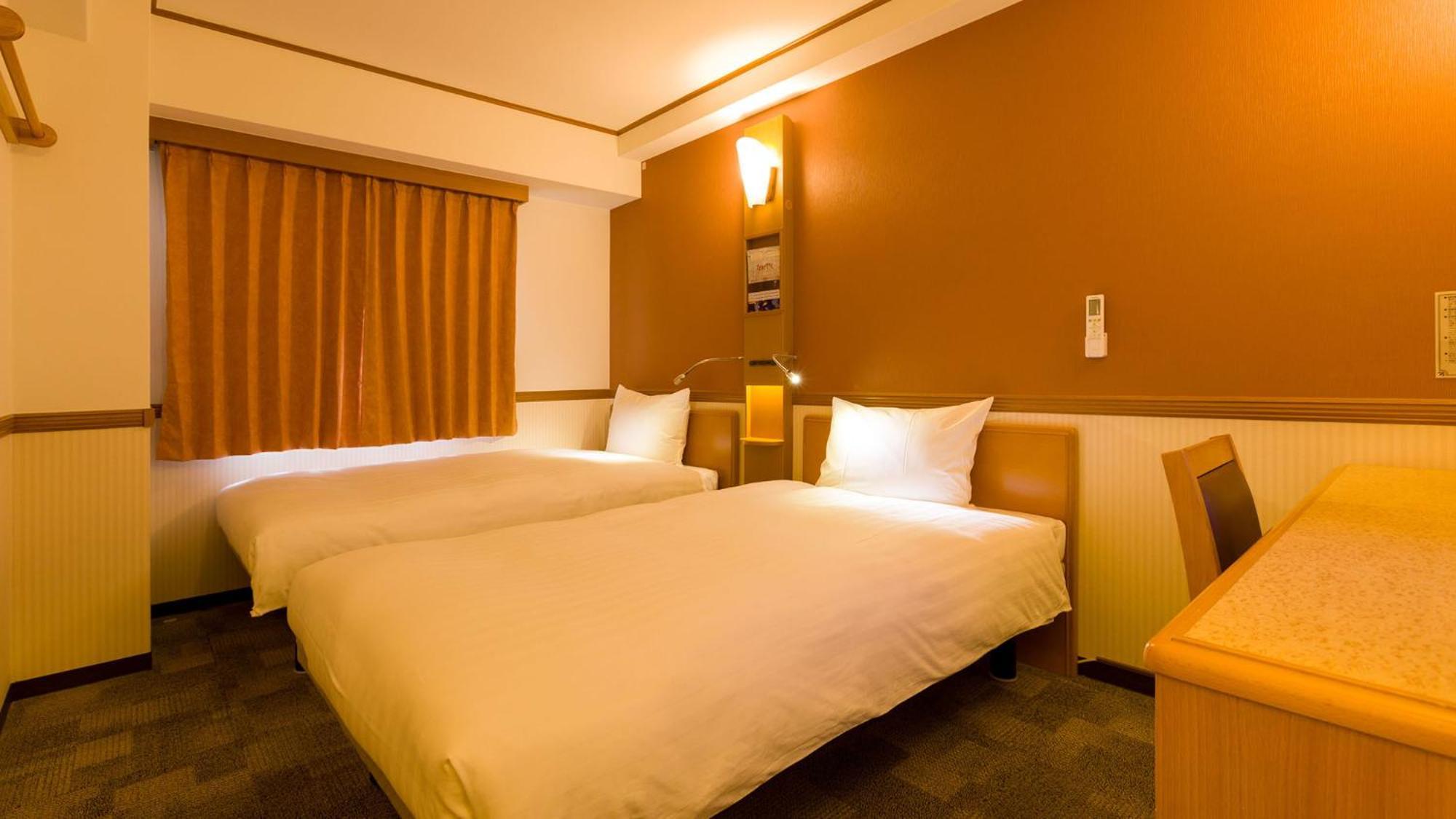 Toyoko Inn Kanazawa-Eki Higashi-Guchi Szoba fotó