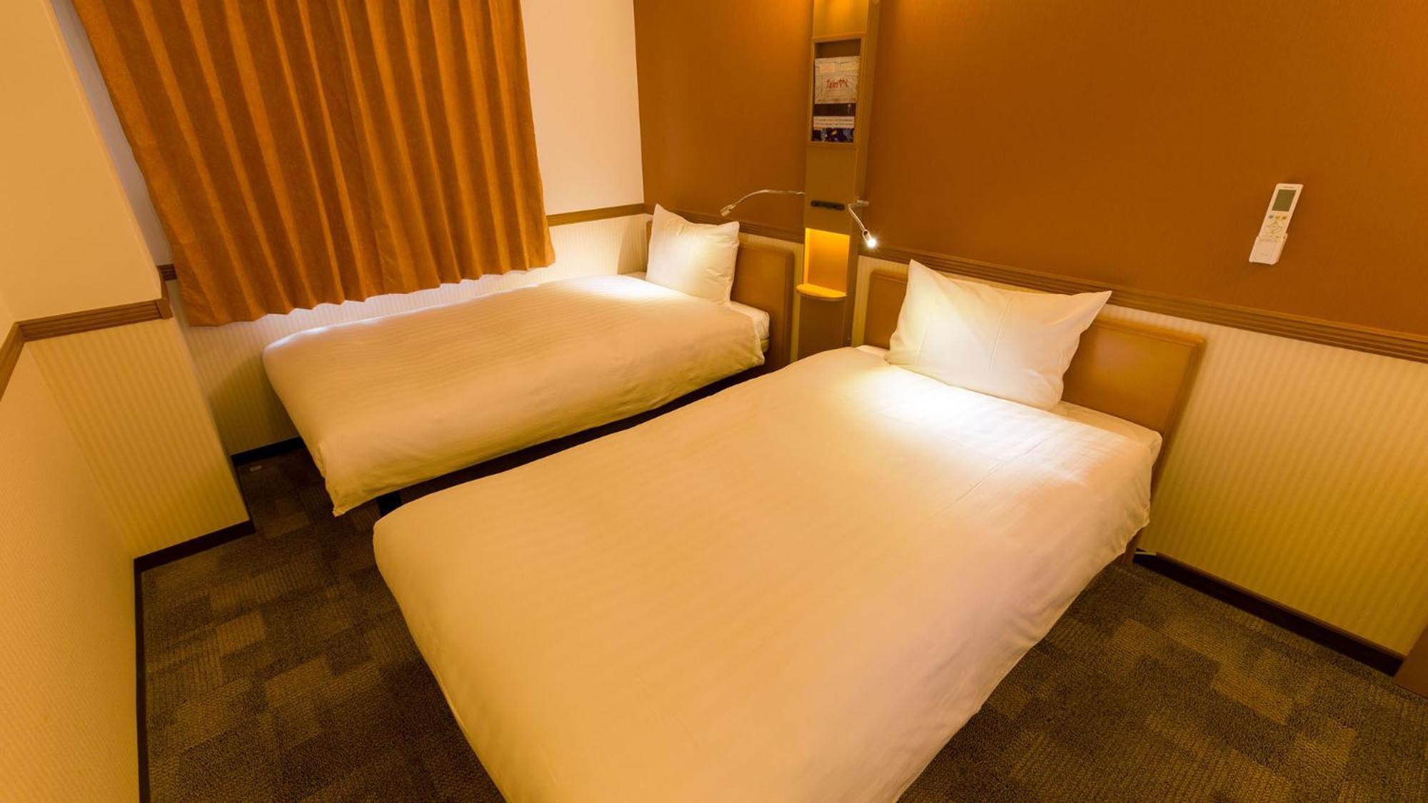 Toyoko Inn Kanazawa-Eki Higashi-Guchi Szoba fotó