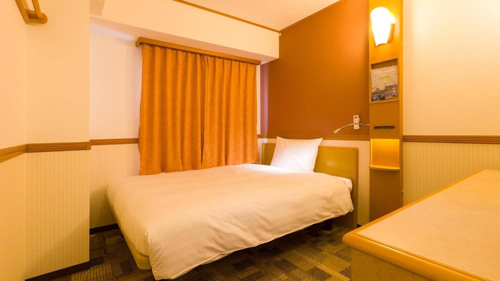 Toyoko Inn Kanazawa-Eki Higashi-Guchi Szoba fotó
